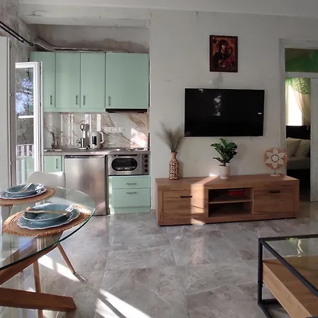 Pantanassa House * ניסקי